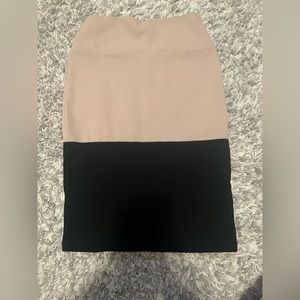 Like new Lularoe pencil skirt